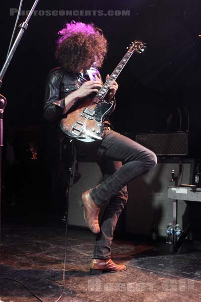 WOLFMOTHER - 2009-10-14 - PARIS - Trabendo - 